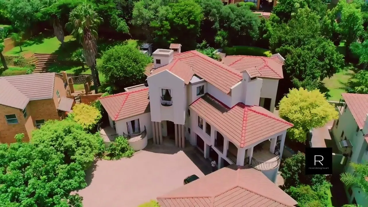 15 Observatory Woodhill